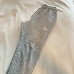 Nike Sportswear Men's Club Brushed Back Jogger Pants